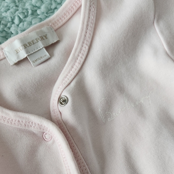 Authentic BURBERRY CHILDREN cardigans 6M - Picture 5 of 6